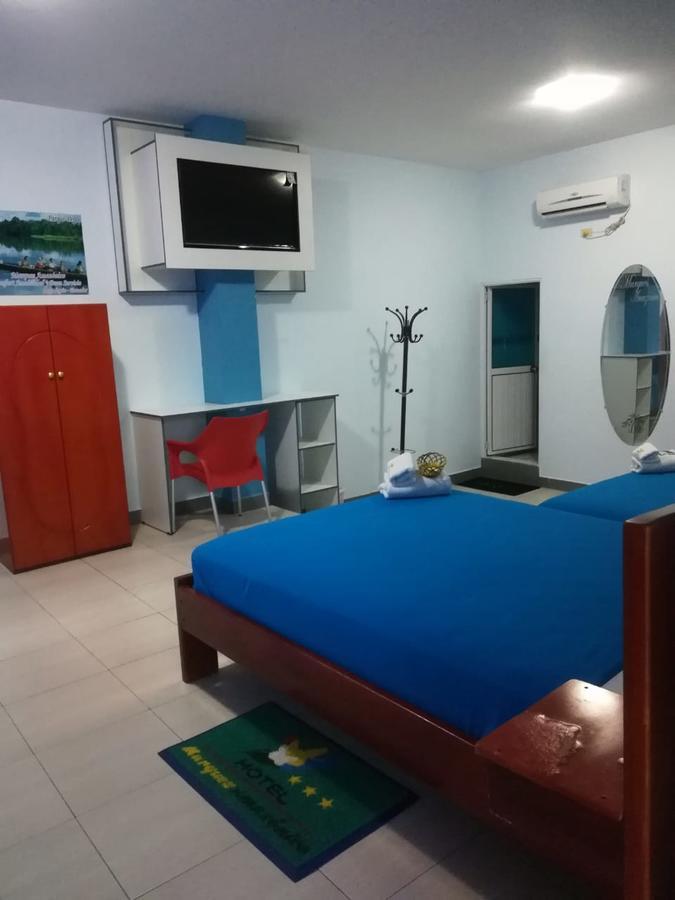 Hotel Marques Amazonico ヌエバ・ロハ エクステリア 写真